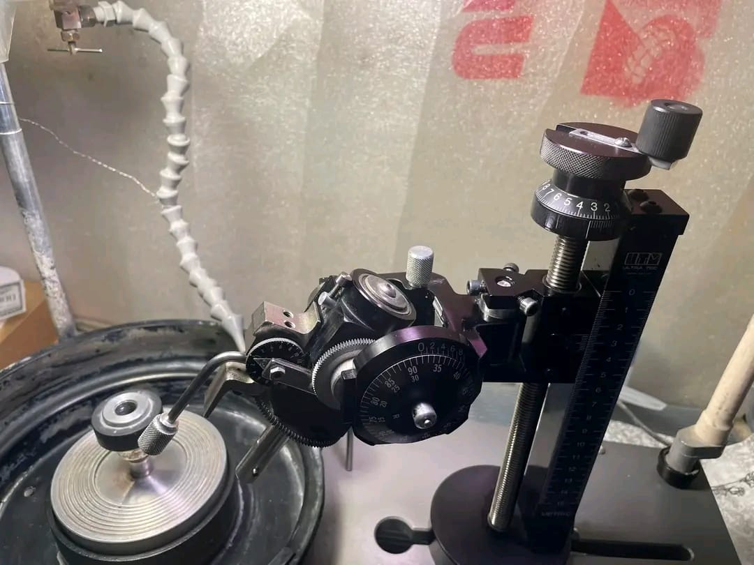 Ultratec V2 Faceting machine - Image 3