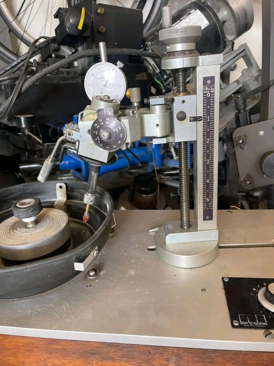 ULTRA TEC v2 faceting machine with laps - Image 4