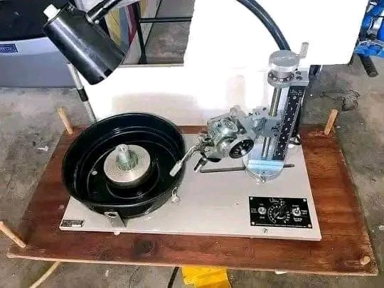 ULTRATEC V2 FACETING MACHINE - Image 3